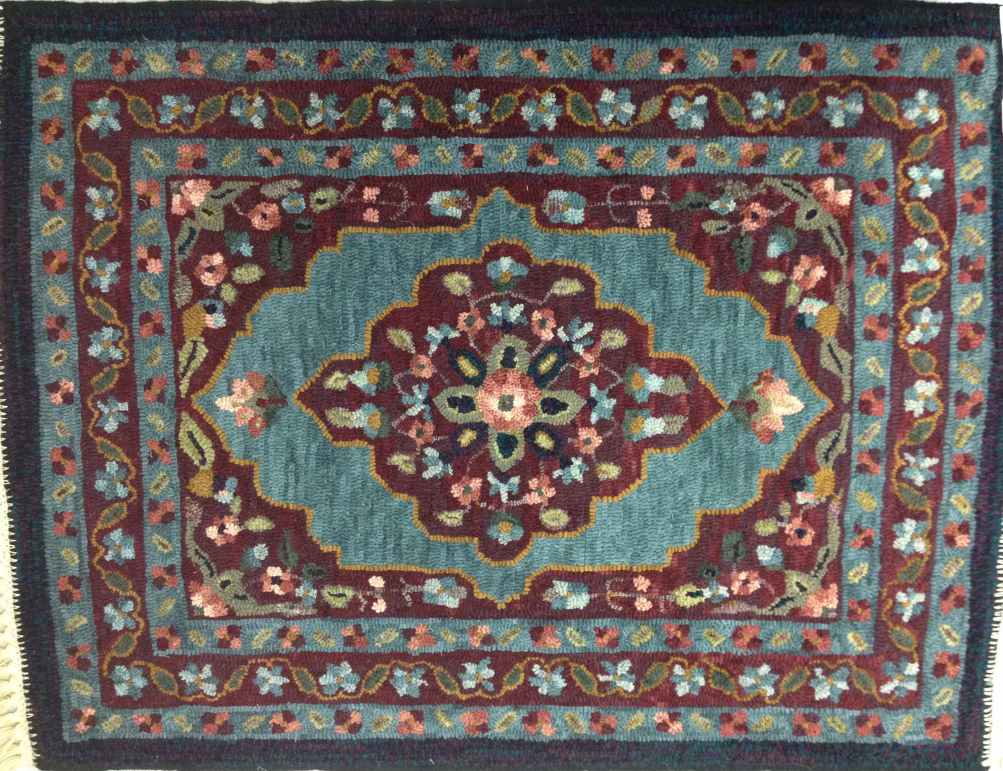 Petite Persian