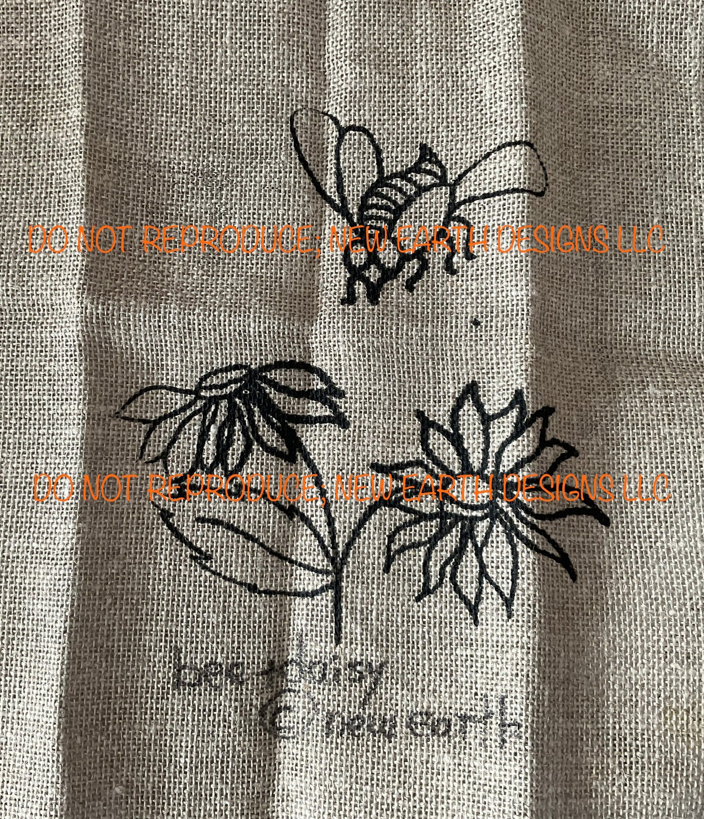 Bee and Daisy Pillow